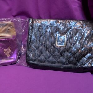 Younique Black Quilted Bath Accessory Set